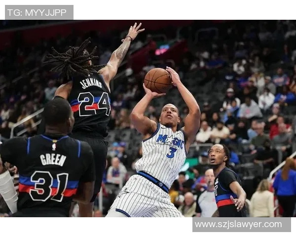 魔术队与活塞队激战四月十三日谁将赢得关键胜利